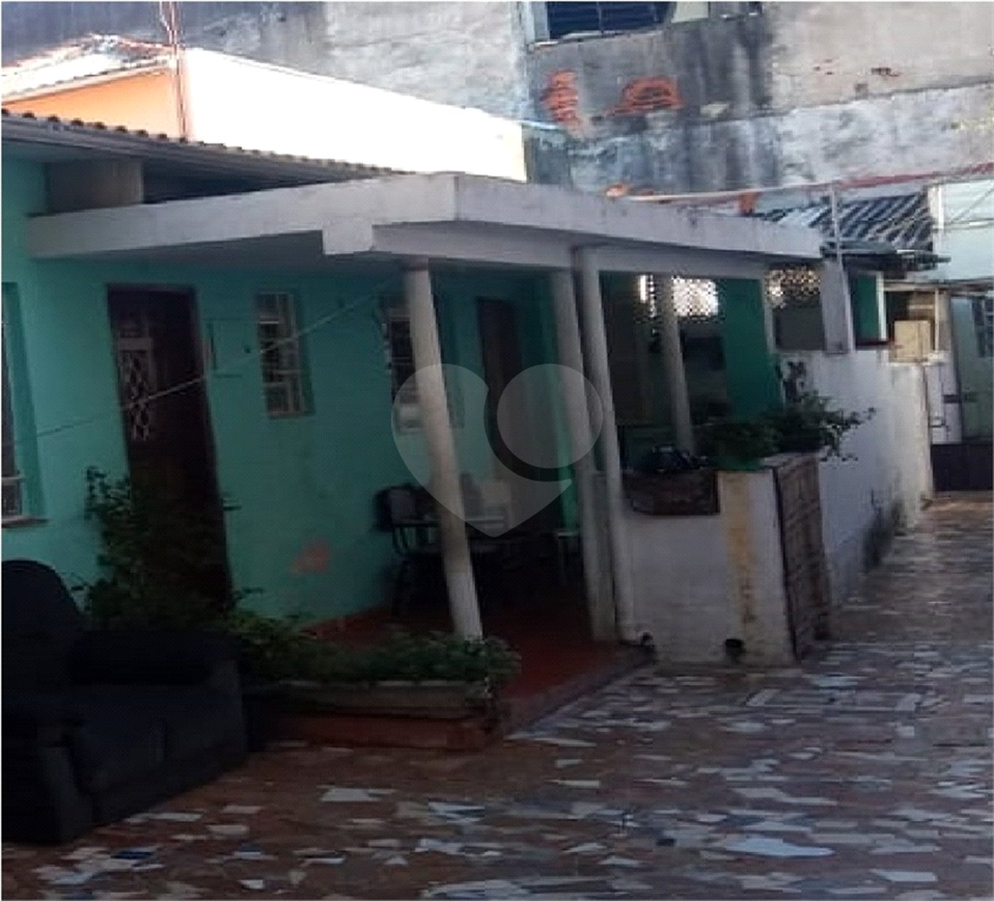 Casa à venda com 3 quartos, sendo 1 suíte, em Vila Carrão, São Paulo, SP