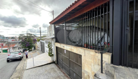 Casa à venda com 4 quartos, sendo 1 suíte,  em Jardim França, São Paulo, SP