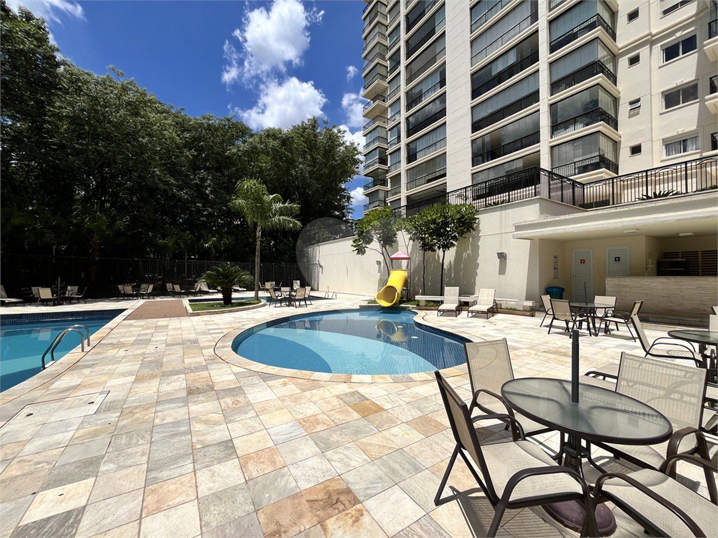 Apartamento à venda com 3 suítes em Jardim Portal da Colina, Sorocaba, SP