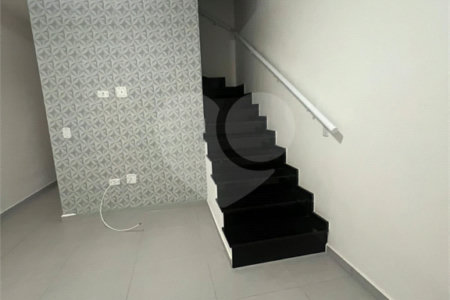 Casa à venda com 2 quartos, sendo 1 suíte,  no condomínio Pitangueiras, Mogi das Cruzes - SP