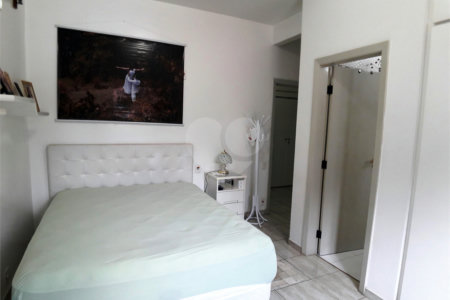 Casa à venda com 5 quartos, sendo 3 suítes,  em Butantã, São Paulo, SP