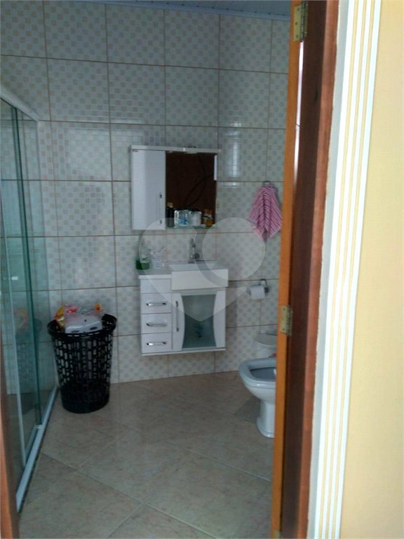 Sobrado à venda com 2 quartos em Jardim São José, Poá, SP