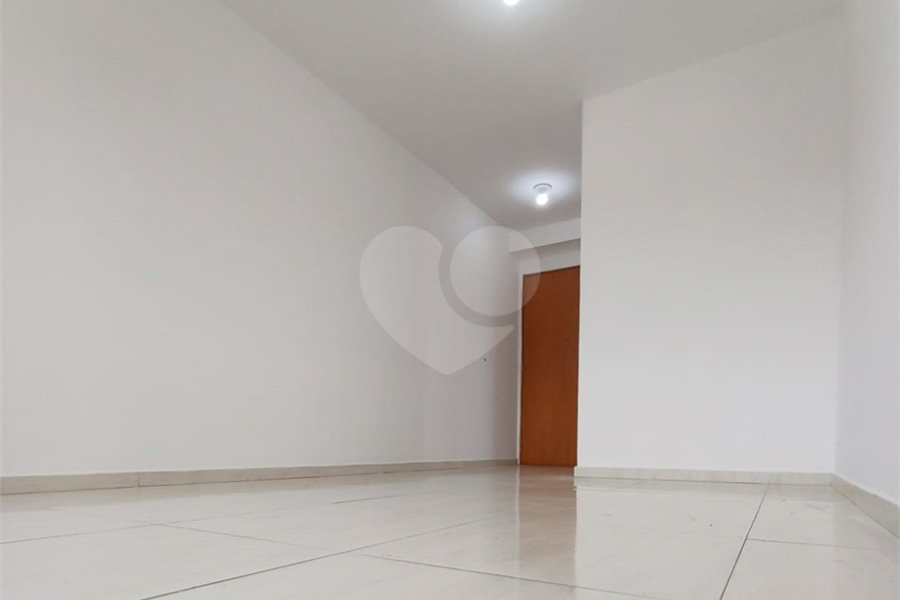 Apartamento à venda com 2 quartos em Tremembé, São Paulo, SP