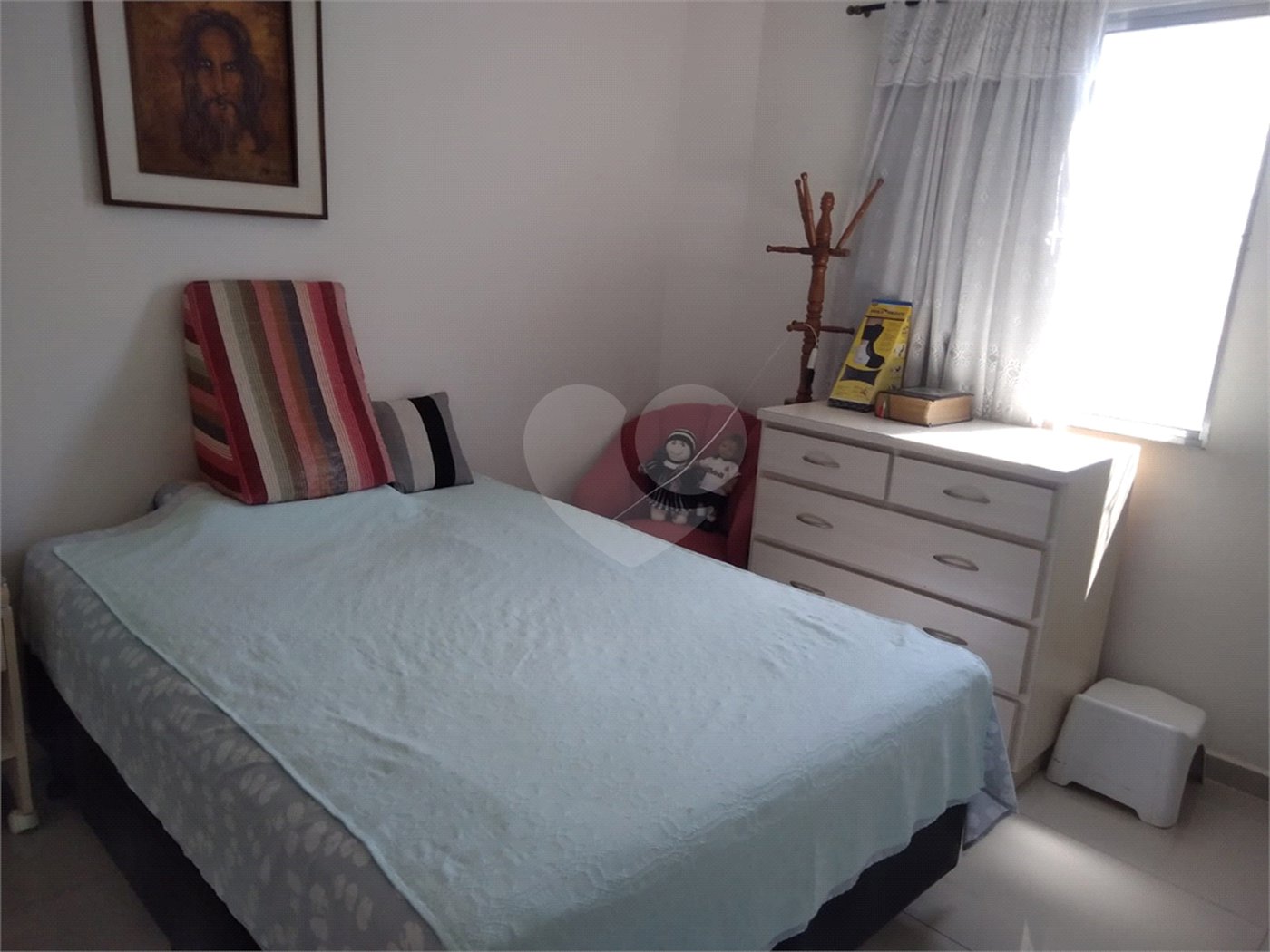 Apartamento à venda com 3 quartos, sendo 1 suíte, em Parque Santana, Mogi das Cruzes, SP