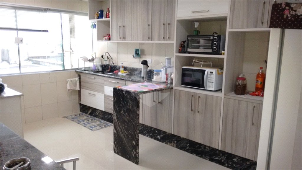 Casa à venda com 3 quartos, sendo 1 suíte,  em Mogi Moderno, Mogi das Cruzes, SP
