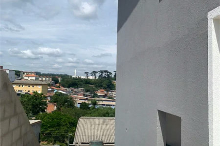 Sobrado à venda com 2 quartos em Jardim São Miguel, Cotia, SP