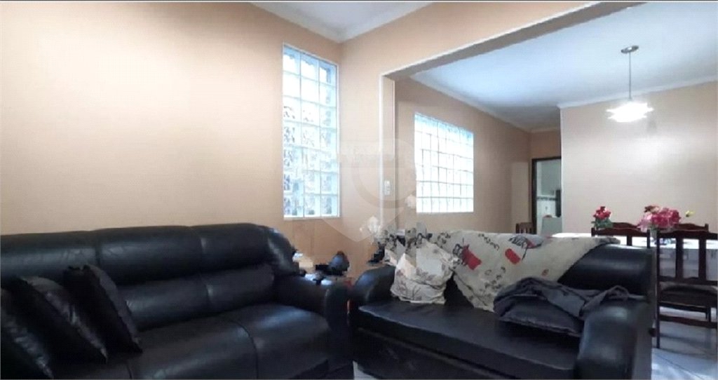 Casa à venda com 3 quartos, sendo 1 suíte, em Jardim Cumbica, Guarulhos, SP