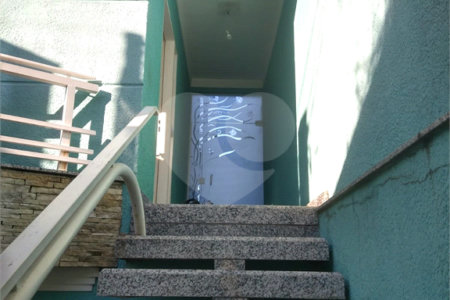 Sobrado à venda com 3 suítes em Jardim Dona Sinhá, São Paulo, SP
