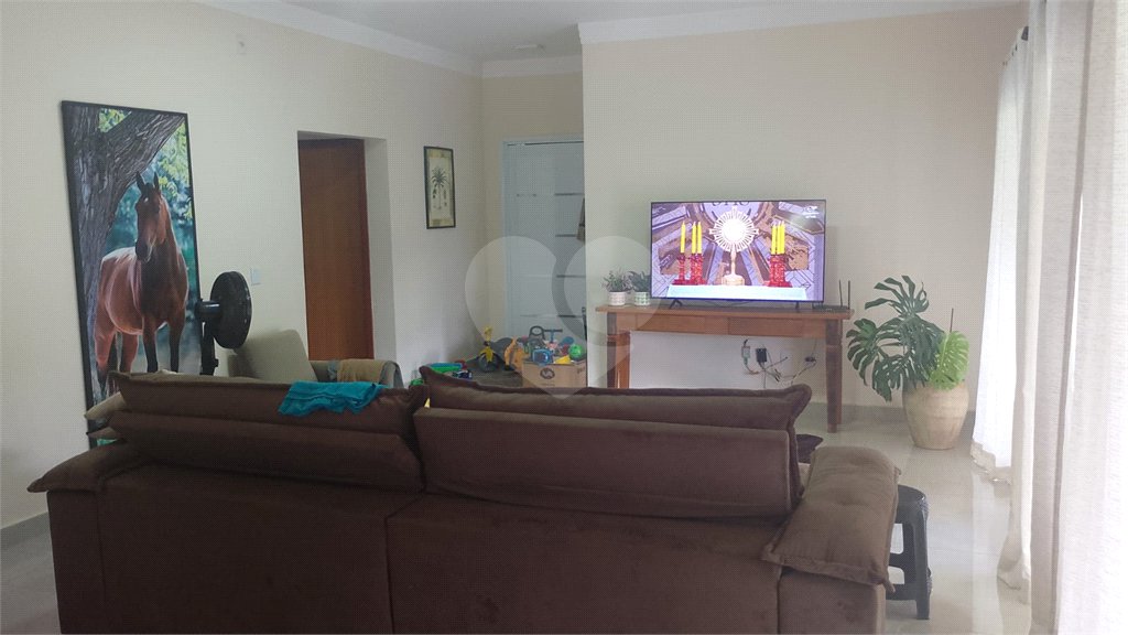 Sítio à venda com 3 quartos, sendo 1 suíte, em Recanto dos Bandeirantes, Porto Feliz, SP