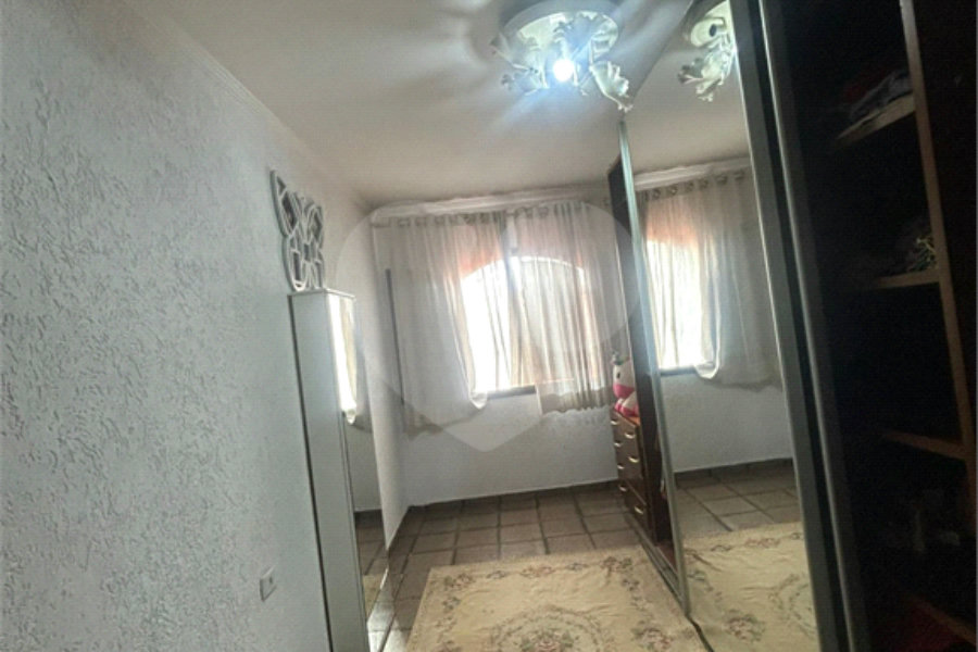 Sobrado à venda com 3 quartos, sendo 1 suíte,  em Tremembé, São Paulo, SP