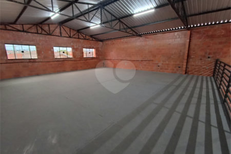 Salão para alugar em Vale San Fernando, Itapetininga, SP