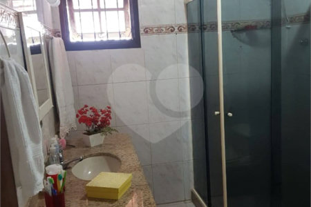 Casa de Vila à venda com 4 quartos, sendo 1 suíte, em Rio do Ouro, São Gonçalo, RJ