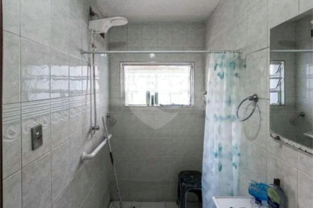 Casa à venda com 3 quartos em Jardim Marisa, São Paulo, SP