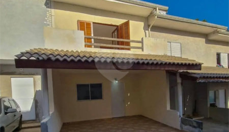 Casa à venda com 2 quartos no condomínio Villagio dos Pinhais, Pinhalzinho - SP