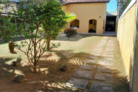 Casa à venda com 3 quartos, sendo 1 suíte, em Campo Grande, Rio de Janeiro, RJ