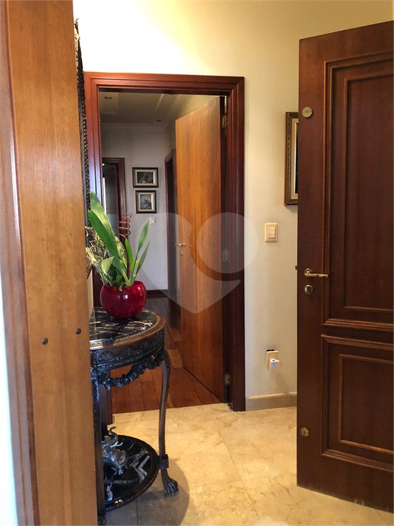 Apartamento à venda com 4 quartos, sendo 1 suíte, em Jardim Avelino, São Paulo, SP