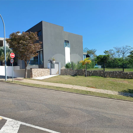 Casa à venda ou para alugar com 3 suítes no condomínio Alphaville Nova Esplanada 1, Votorantim - SP