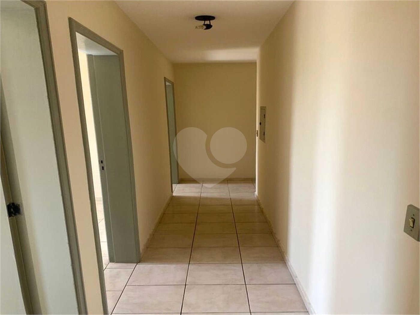 Apartamento para alugar com 3 quartos, sendo 1 suíte, em Jardim Juliana, Indaiatuba, SP