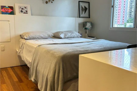 Apartamento à venda com 2 quartos, sendo 1 suíte, em Vila Andrade, São Paulo, SP