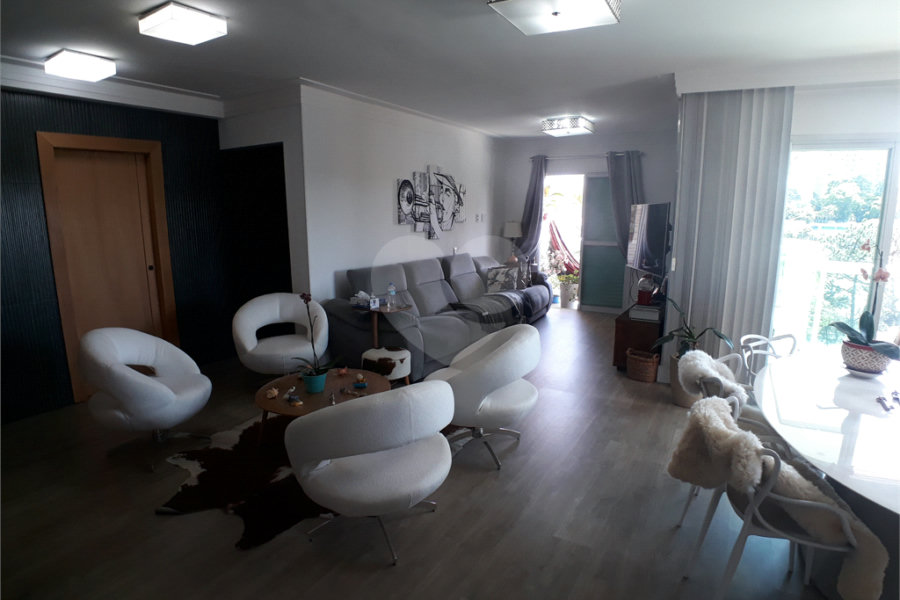 Apartamento à venda com 3 suítes no Centro, Guarulhos, SP