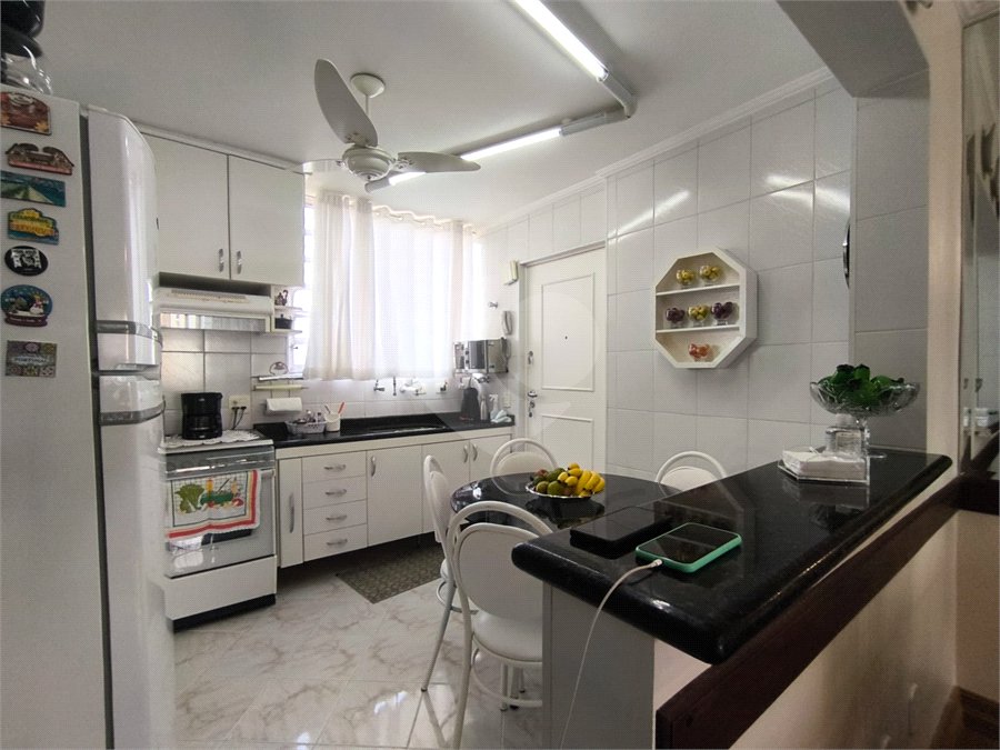 Apartamento à venda com 2 quartos, sendo 1 suíte,  em Pinheiros, São Paulo, SP
