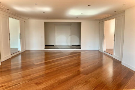 Apartamento à venda com 4 suítes em Jardim Marajoara, São Paulo, SP