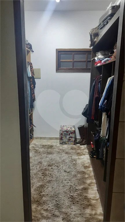 Sobrado à venda com 3 quartos, sendo 1 suíte, em Tremembé, São Paulo, SP