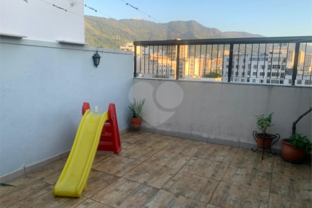 Cobertura à venda com 2 quartos, sendo 1 suíte, em Maracanã, Rio de Janeiro, RJ