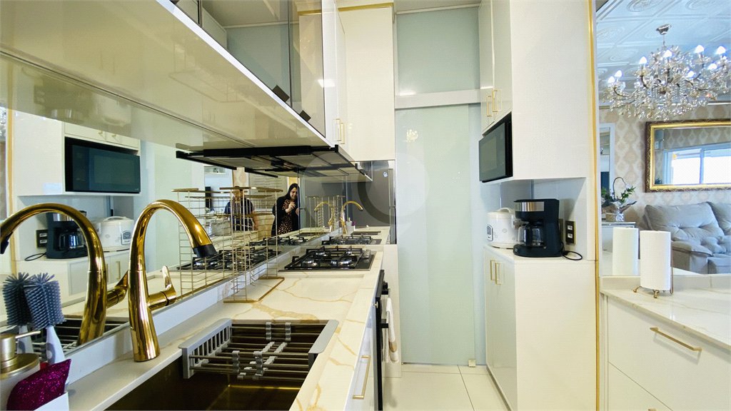 Apartamento à venda com 3 quartos, sendo 1 suíte, no Centro, São Bernardo do Campo, SP