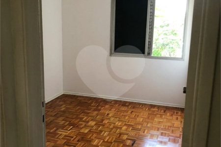 Apartamento à venda com 2 quartos em Santo Amaro, São Paulo, SP