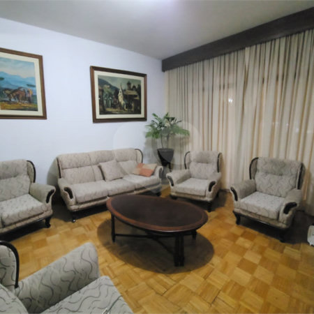 Casa à venda com 4 quartos, sendo 2 suítes, em Vila Cordeiro, São Paulo, SP