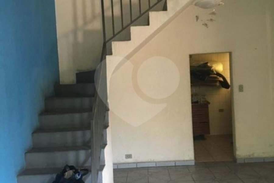 Sobrado à venda com 4 quartos, sendo 1 suíte, em Tucuruvi, São Paulo, SP