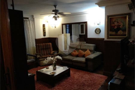 Sobrado à venda com 3 quartos, sendo 2 suítes,  em Brooklin Velho, São Paulo, SP