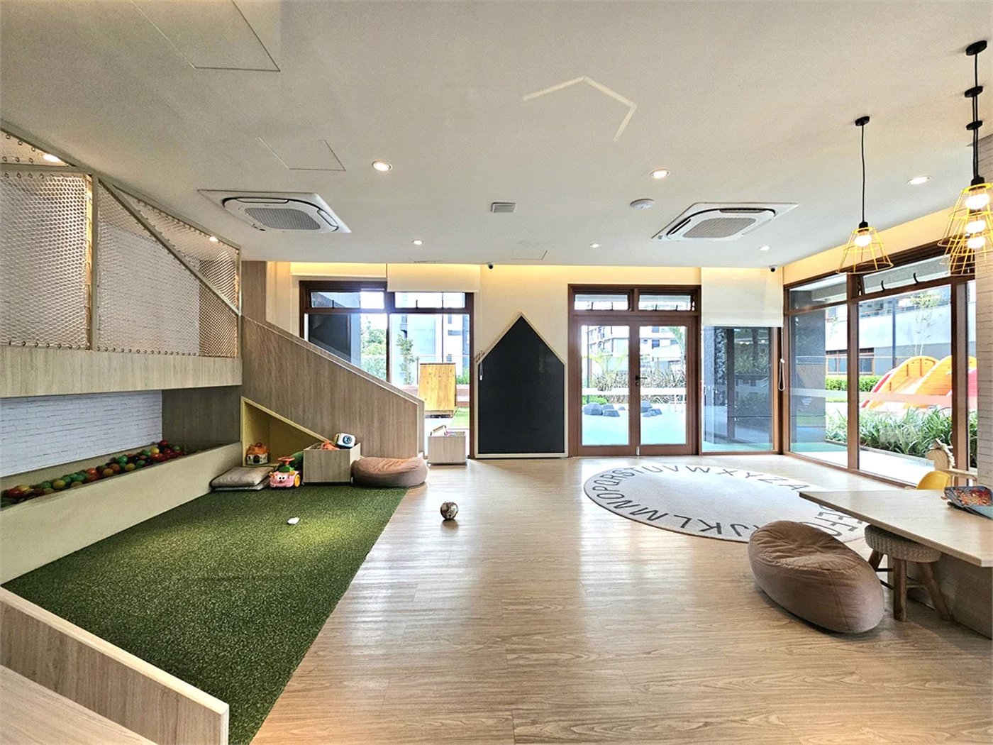 Apartamento à venda com 3 suítes em Brooklin Novo, São Paulo, SP