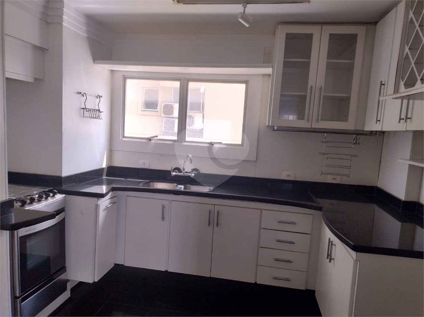 Apartamento à venda com 2 quartos em Pinheiros, São Paulo, SP