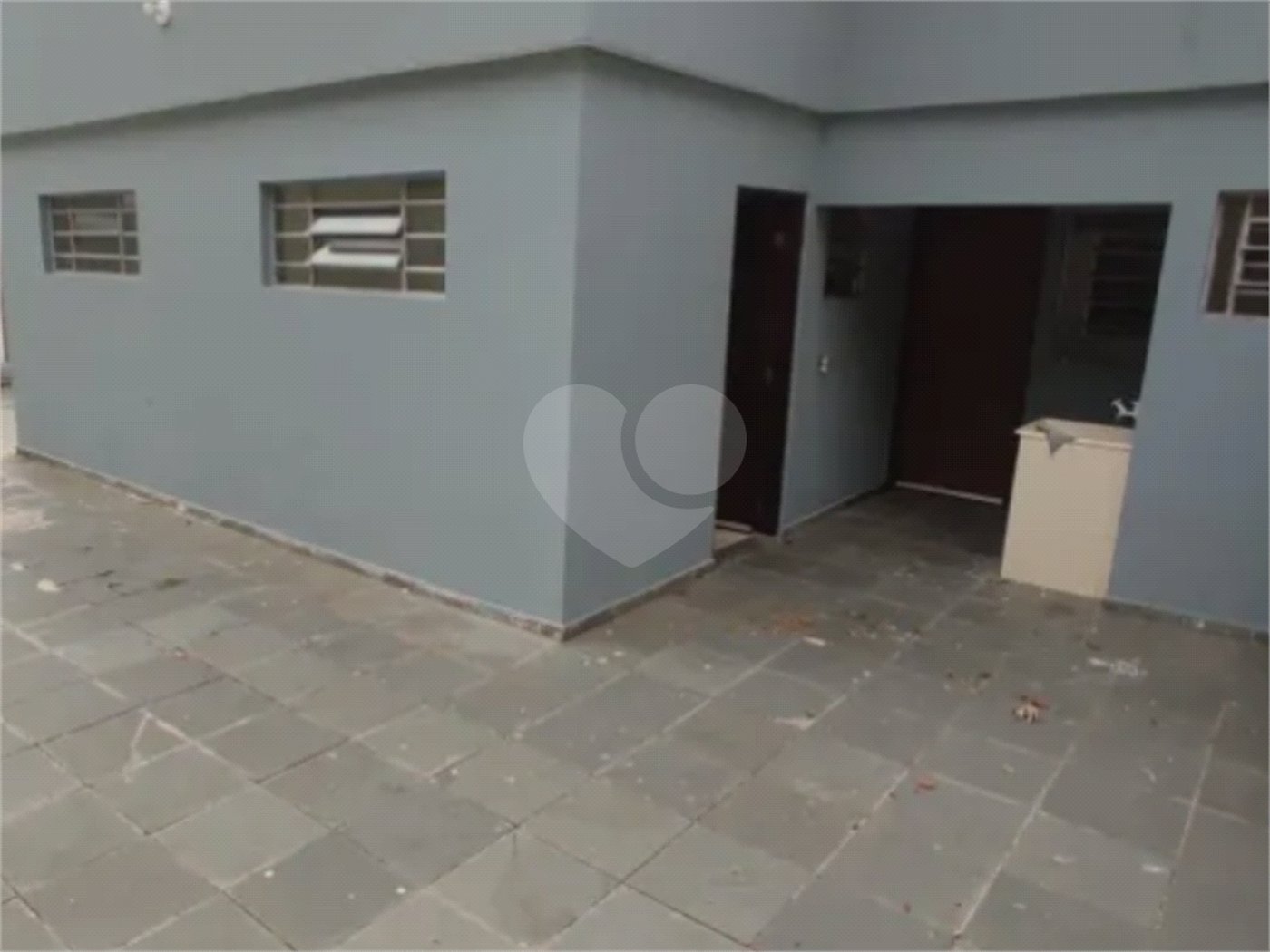 Sobrado à venda com 3 quartos, sendo 1 suíte, em Jardim Pinheiros, São Paulo, SP