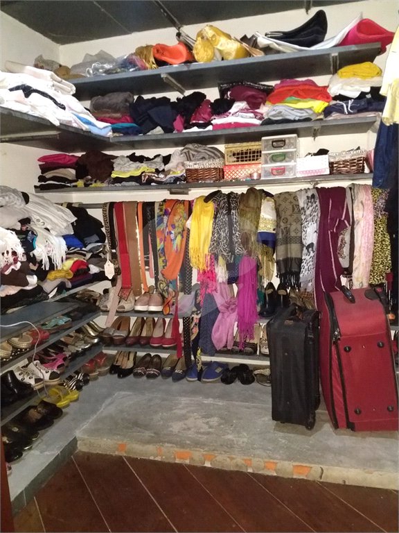 Sobrado à venda com 5 quartos, sendo 3 suítes,  em Jardim França, São Paulo, SP