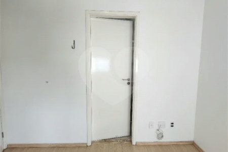 Apartamento à venda com 3 suítes em Santana, São Paulo, SP