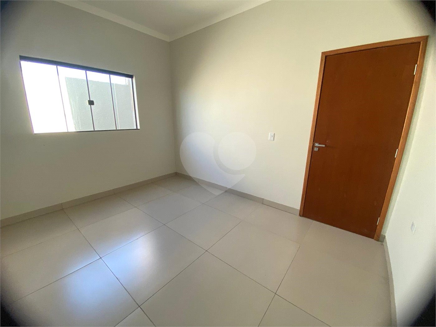 Casa à venda com 2 quartos, sendo 1 suíte,  em Ipê, Três Lagoas, MS
