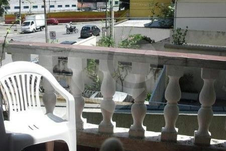 Casa à venda com 3 suítes em Bosque da Saúde, São Paulo, SP