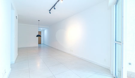 Apartamento à venda com 3 quartos, sendo 2 suítes,  em Lagoa, Rio de Janeiro, RJ