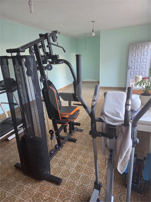 Sobrado à venda com 4 quartos, sendo 1 suíte, em Vila Graciosa, São Paulo, SP