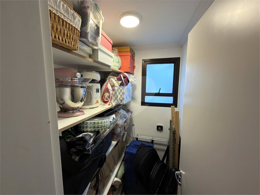 Apartamento à venda com 3 quartos, sendo 1 suíte, em Parque São Domingos, São Paulo, SP