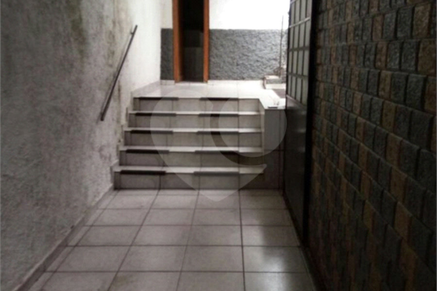 Sobrado à venda com 4 quartos em Jardim Ana Maria, Santo André, SP