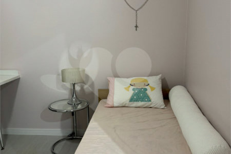 Casa à venda com 3 quartos, sendo 1 suíte, no condomínio Villas de São Francisco, São Paulo - SP