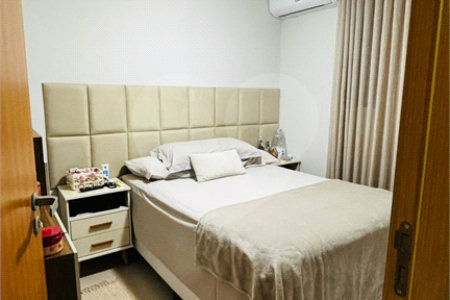 Apartamento à venda com 2 quartos em Jardim Ubirajara, Cuiabá, MT
