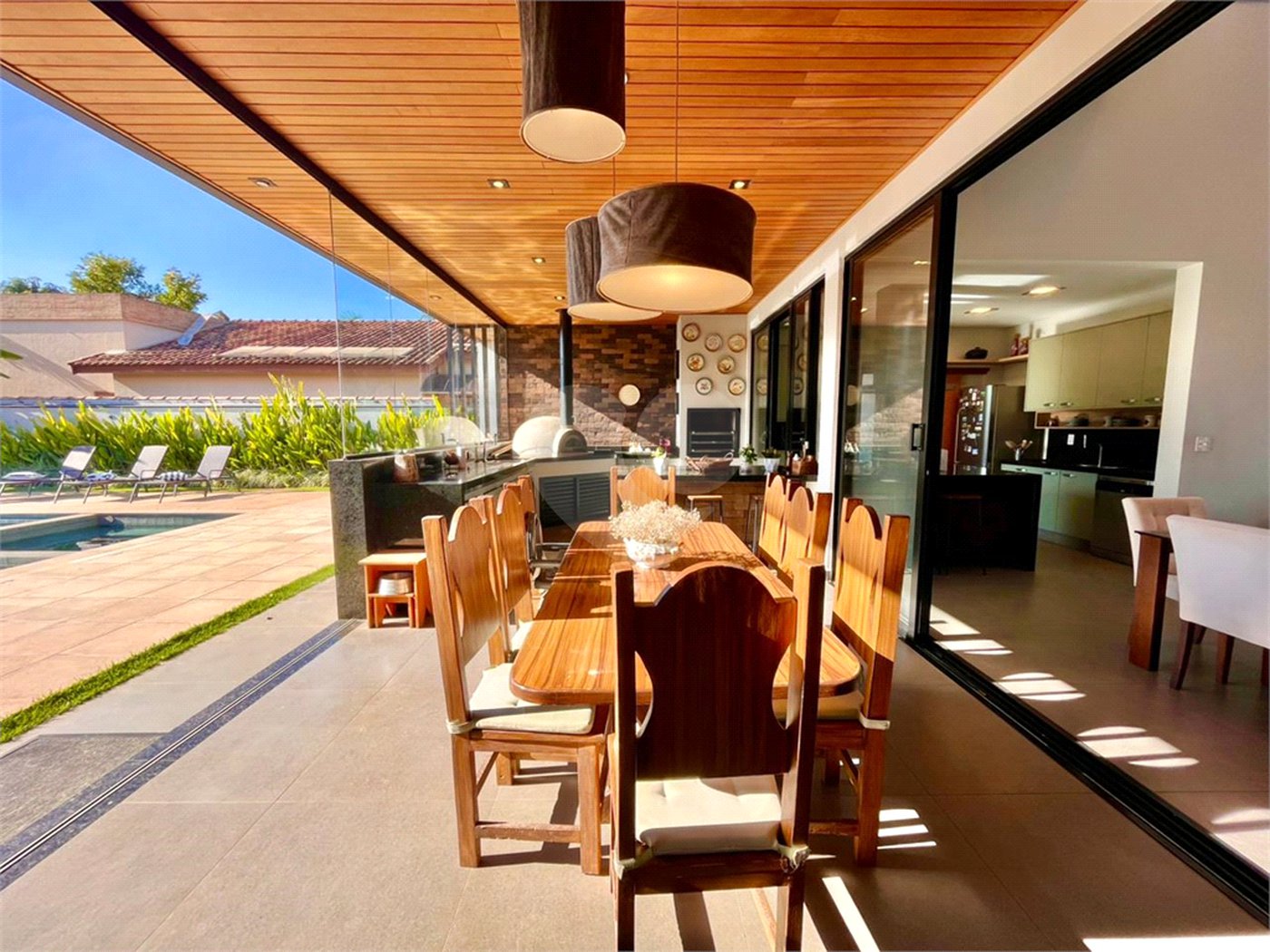 Casa à venda com 4 suítes no condomínio Fazenda Imperial, Sorocaba - SP