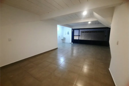 Casa para alugar com 3 quartos, sendo 1 suíte, no condomínio Residencial Sol Francisco, São Paulo - SP