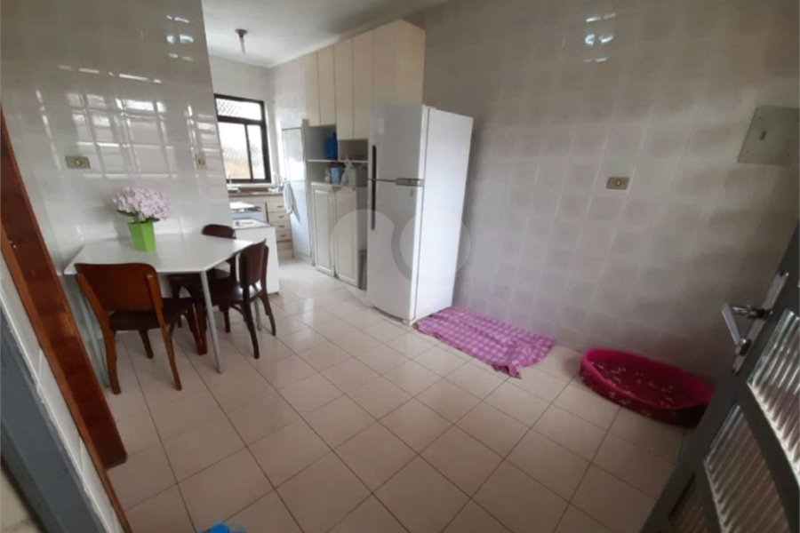 Sobrado à venda com 4 quartos, sendo 1 suíte,  em Vila Guilherme, São Paulo, SP