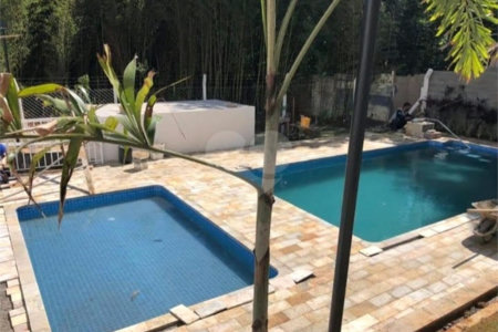 Apartamento à Venda no Parque dos Manacás